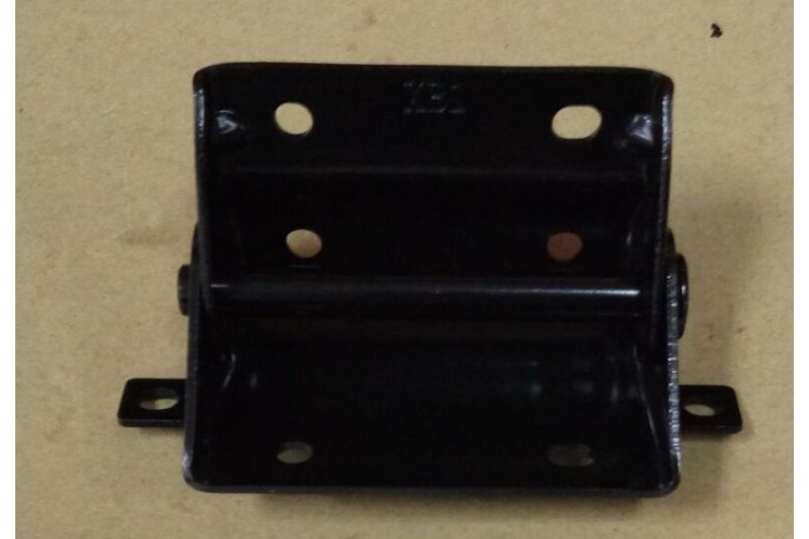 SYM FİDLE 4 125 E5 SELE KOLTUK MENTESESI SYM FİDLE 4 125 E5 SELE KOLTUK MENTESESI