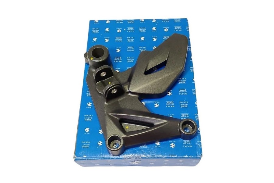 BAJAJ PULSAR NS 200 ÖN BASAMAK BRAKETİ SAĞ FÜME 56JL3Y1Y BAJAJ PULSAR NS 200 ÖN BASAMAK BRAKETİ SAĞ FÜME 56JL3Y1Y