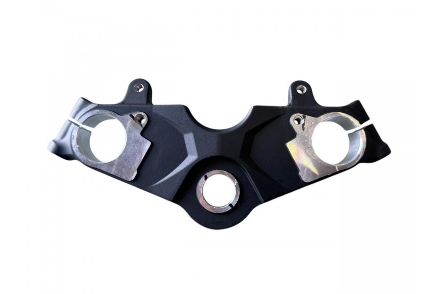 TVS APACHE RTR 200 ÖN MAŞA ÜST TABLA N9101350 ORJ TVS APACHE RTR 200 ÖN MAŞA ÜST TABLA N9101350 ORJ
