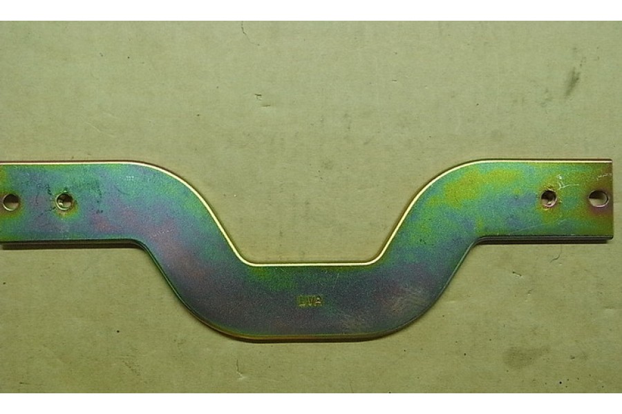 SYM JOYRİDE 200 E2 ALT PANEL BRAKETI SYM JOYRİDE 200 E2 ALT PANEL BRAKETI