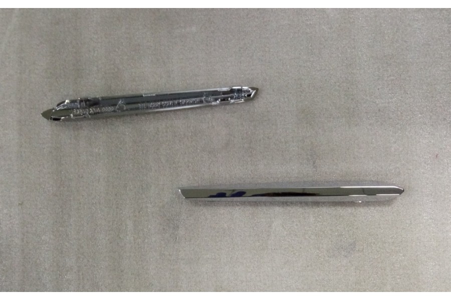 SYM FİDLE 4 125 E5 SELE ALTI UST DEKOR SİTA SOL SYM FİDLE 4 125 E5 SELE ALTI UST DEKOR SİTA SOL
