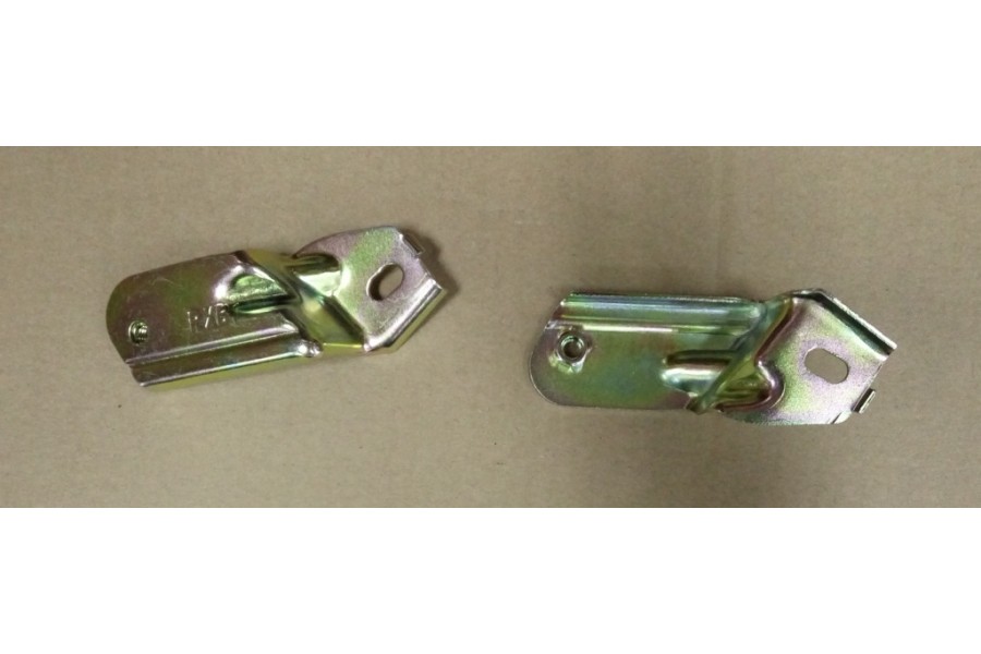 SYM FİDLE 4 125 E5 BASAMAK DOSEME PANELPLAKA SAC BRAKETI SYM FİDLE 4 125 E5 BASAMAK DOSEME PANELPLAKA SAC BRAKETI