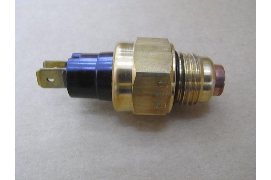 SYM HD 2 200 EFİ SELE ALTI ARKA SAG BEYAZ SYM HD 2 200 EFİ SELE ALTI ARKA SAG BEYAZ