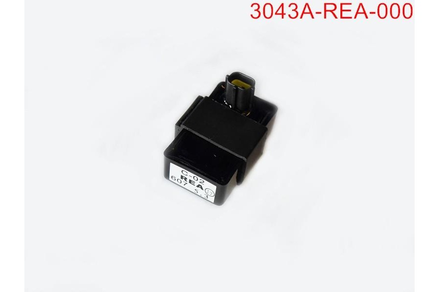 ZONTES S250 ÖN BASAMAK BAĞLANTI BRAKETİ SAĞ ORJ
