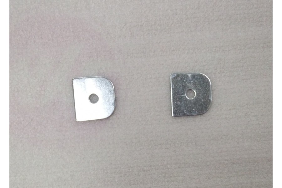 MR 150 SAĞ YAN KAPAK SİYAH ORJ MR 150 SAĞ YAN KAPAK SİYAH ORJ
