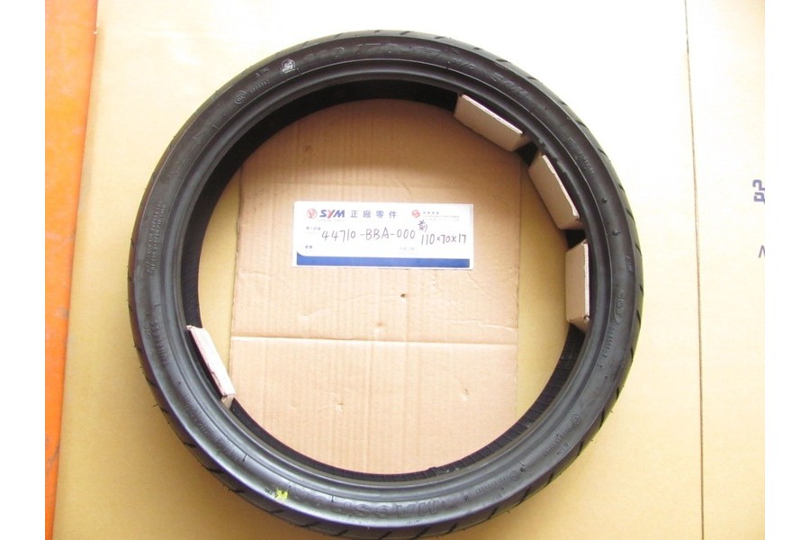 SYM NH X 125 ABS DIS LASTIK DL 17 ON 110/70-17 ON SYM NH X 125 ABS DIS LASTIK DL 17 ON 110/70-17 ON