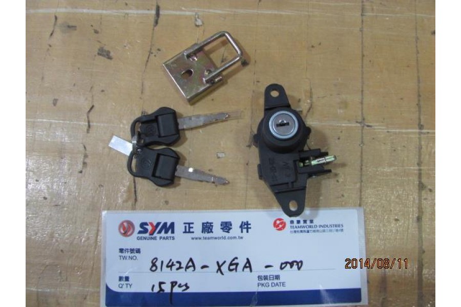 SYM FİDLE 3 125 CANTA TAIL BOX SYM FİDLE 3 125 CANTA TAIL BOX